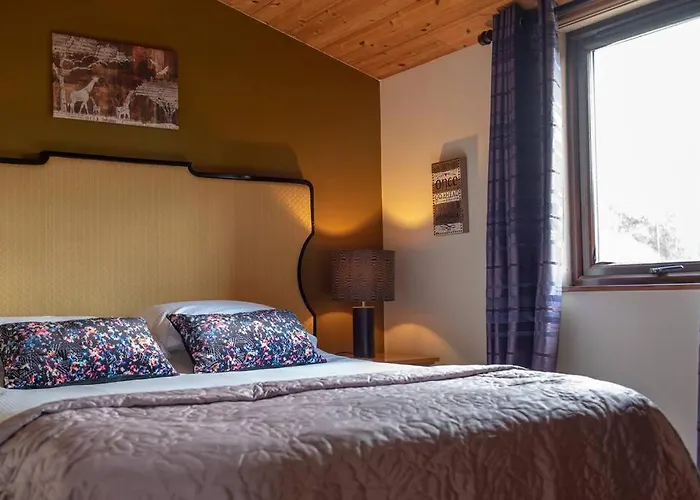 Harvest 18 - Yellowtop Country Park - Hot Tub - Yorkshire Selby