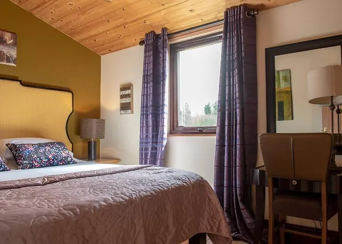 Harvest 18 - Yellowtop Country Park - Hot Tub - Yorkshire Willa Selby