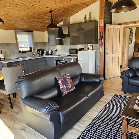 Harvest 18 - Yellowtop Country Park - Hot Tub - Yorkshire Selby