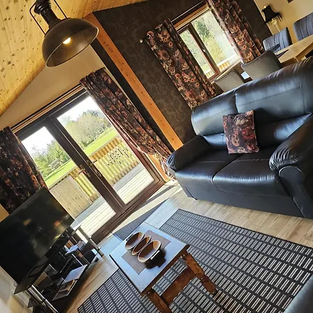 Harvest 18 - Yellowtop Country Park - Hot Tub - Yorkshire * Selby